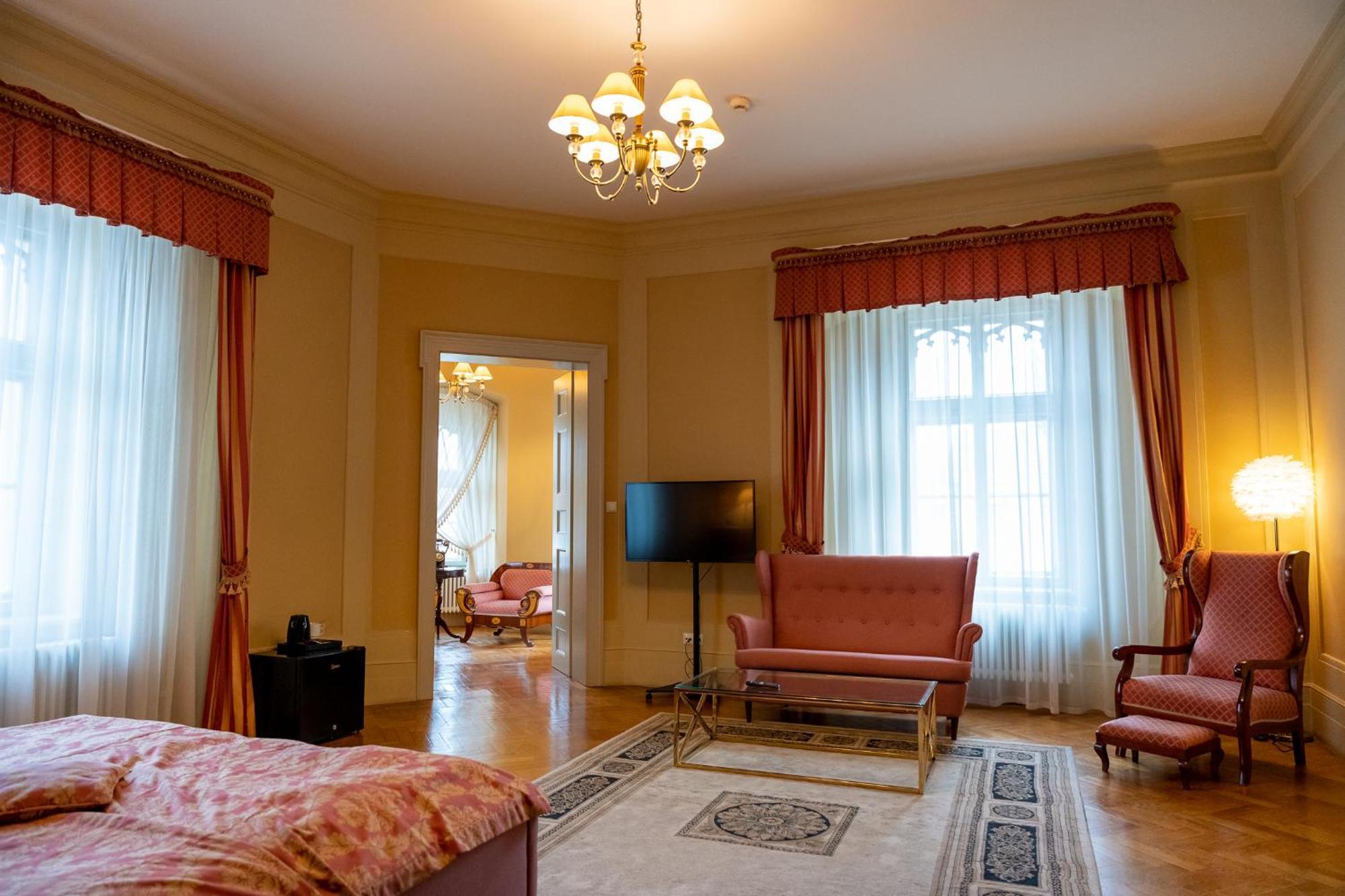 Pałac Wojanów Quarto foto